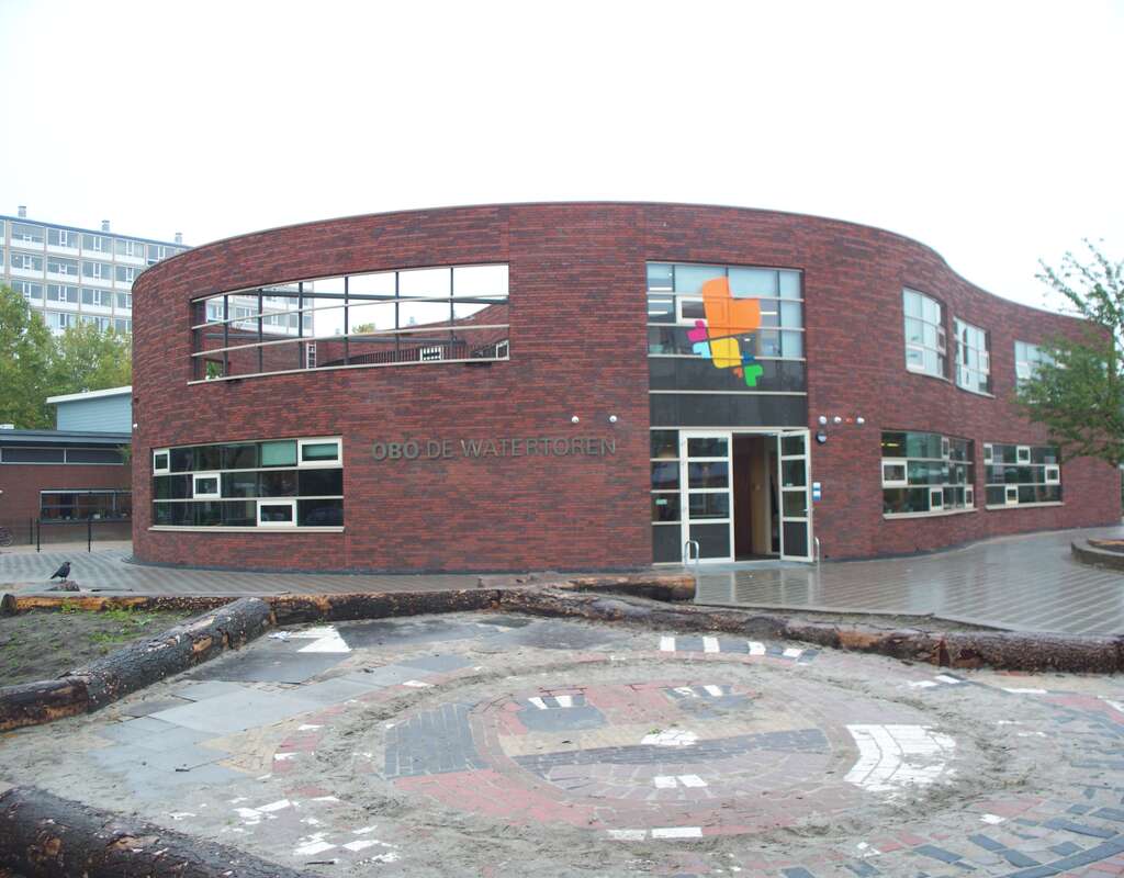 public-primary-school-in-utrecht-netherlands-schomburg-vietnam